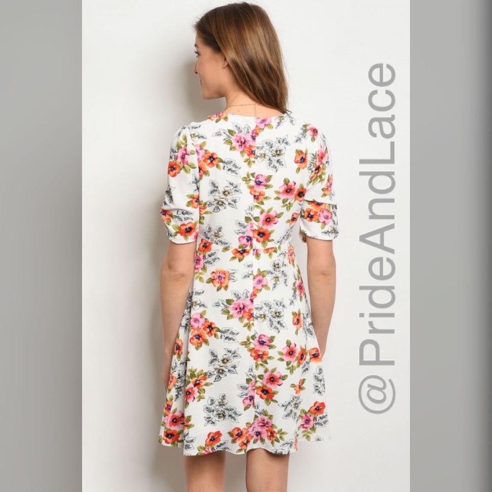 LAST 1️⃣ 🌺 White Floral Dress 🌺 - Picture 3 of 4